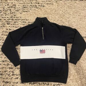 Brandy Melville Black and White Zip-Up Sweater